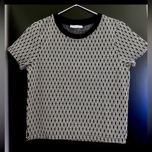 Zara Trafaluc Black/White diamond design blouse